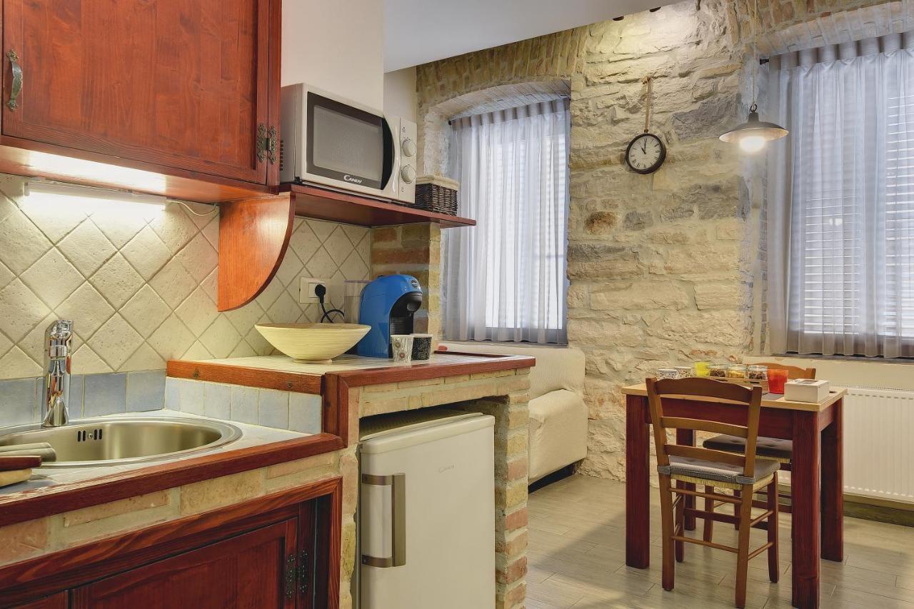 Mimoza Old Town Pula Apartments מראה חיצוני תמונה