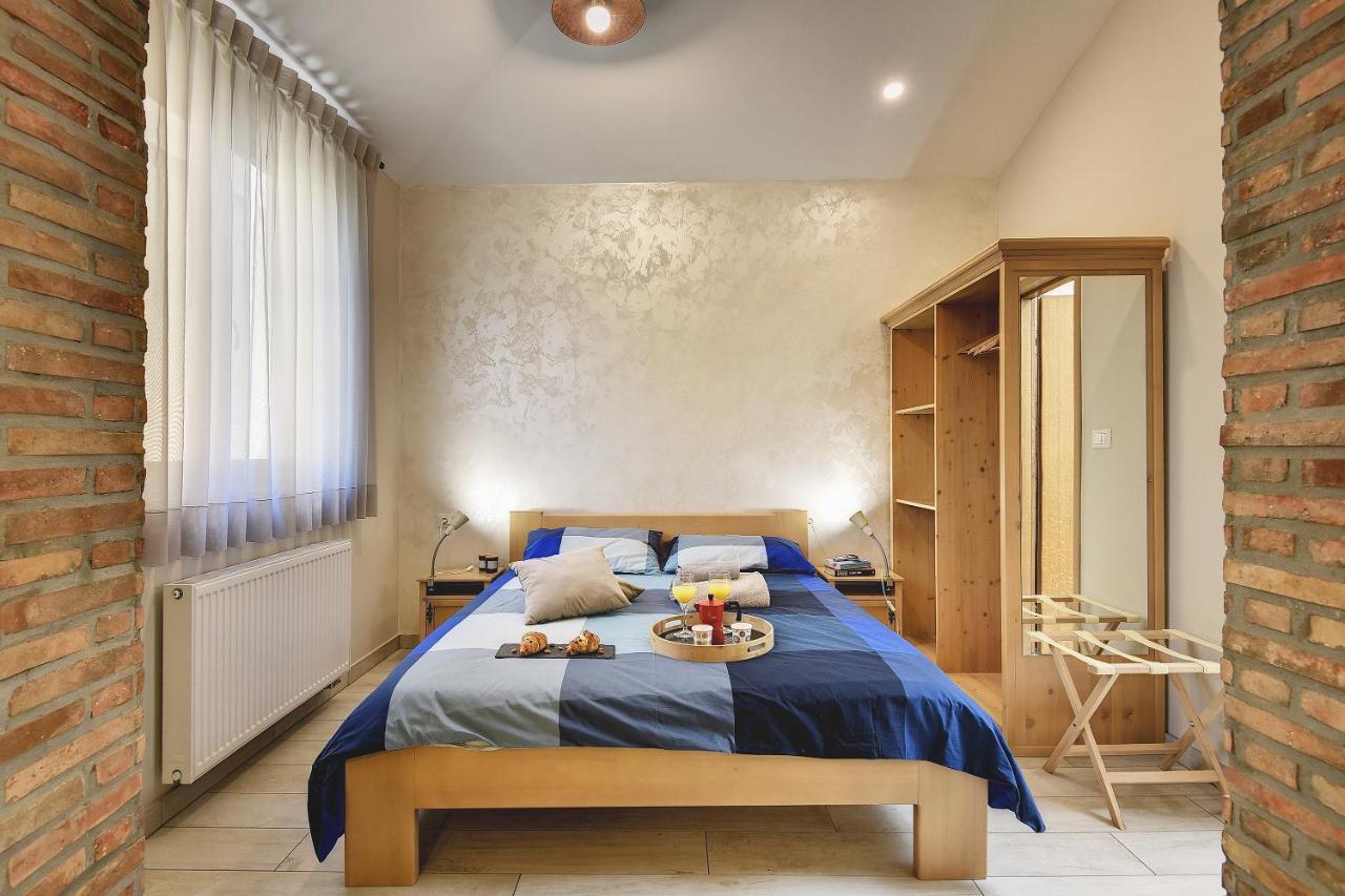 Mimoza Old Town Pula Apartments מראה חיצוני תמונה